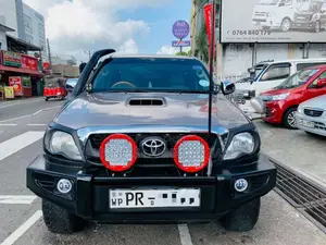 Toyota Hilux VIGO G GRADE SMART CAB 2010 Pickup (Used)