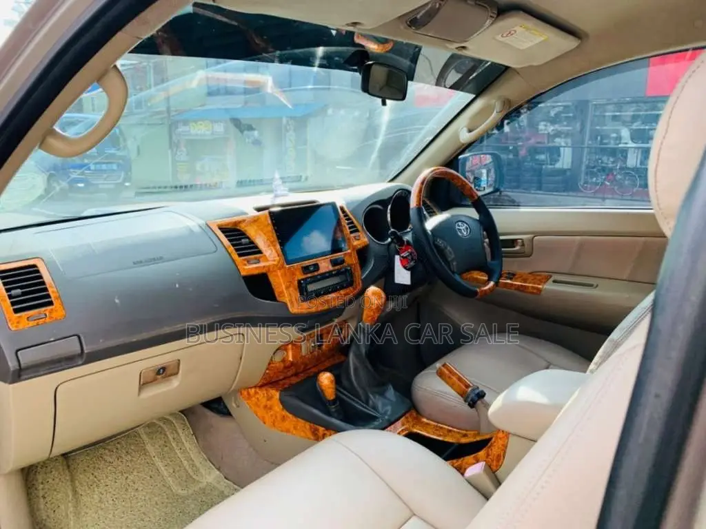 Toyota Hilux VIGO G GRADE SMART CAB 2010 Pickup (Used)