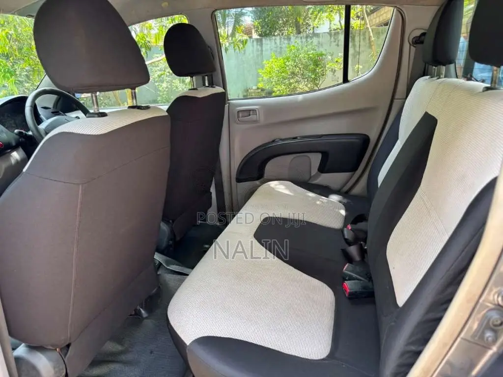 Mitsubishi L200 2011 Pickup (Used)