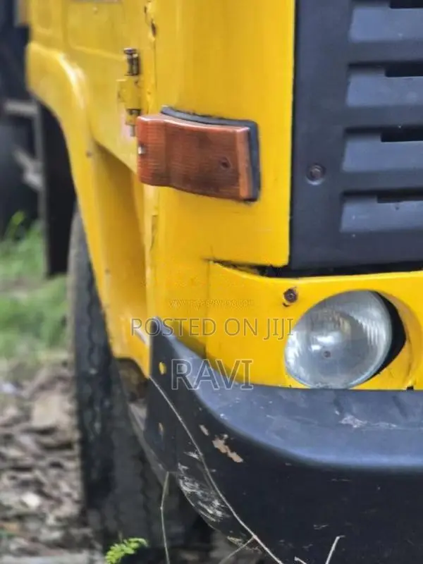 Ashok-Leyland Cincomax 2006 Heavy-Duty (Used)
