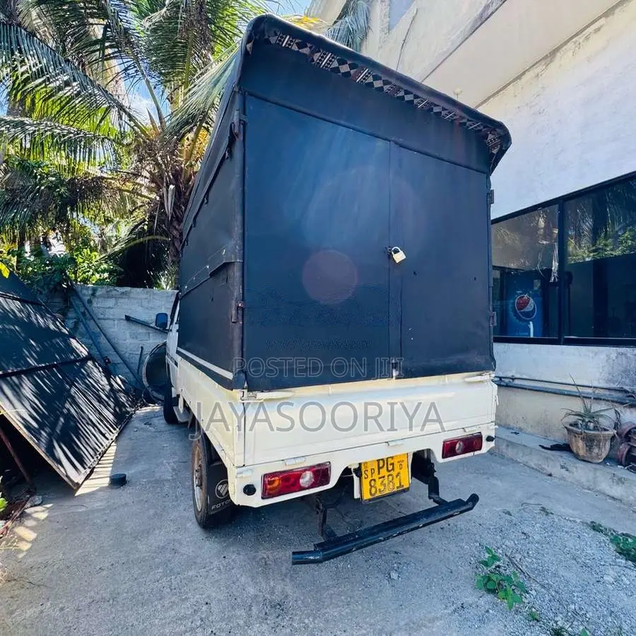 Foton FL2300 2015 Crew Cab (Used)