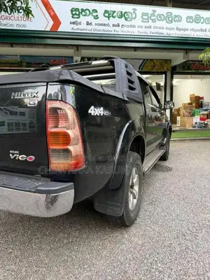 Toyota Hilux Vigo Thailand 2007 Pickup (Used)