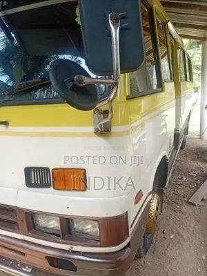 Isuzu Journey 1989 Bus (Used)