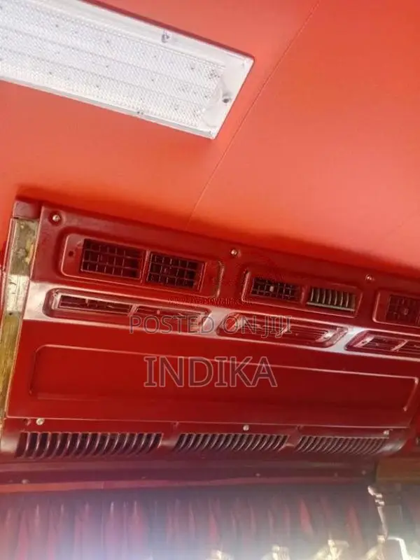 Isuzu Journey 1989 Bus (Used)