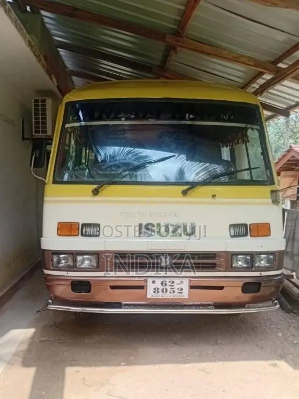 Isuzu Journey 1989 Bus (Used)