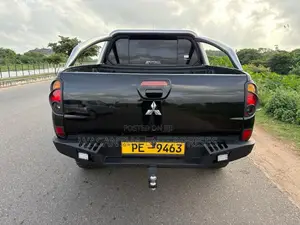 Mitsubishi L200 4X4 2007 Pickup (Used)