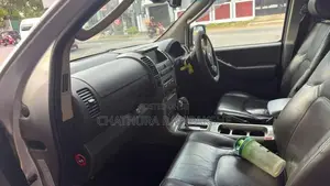 Nissan Navara Aventura 2008 Pickup (Used)