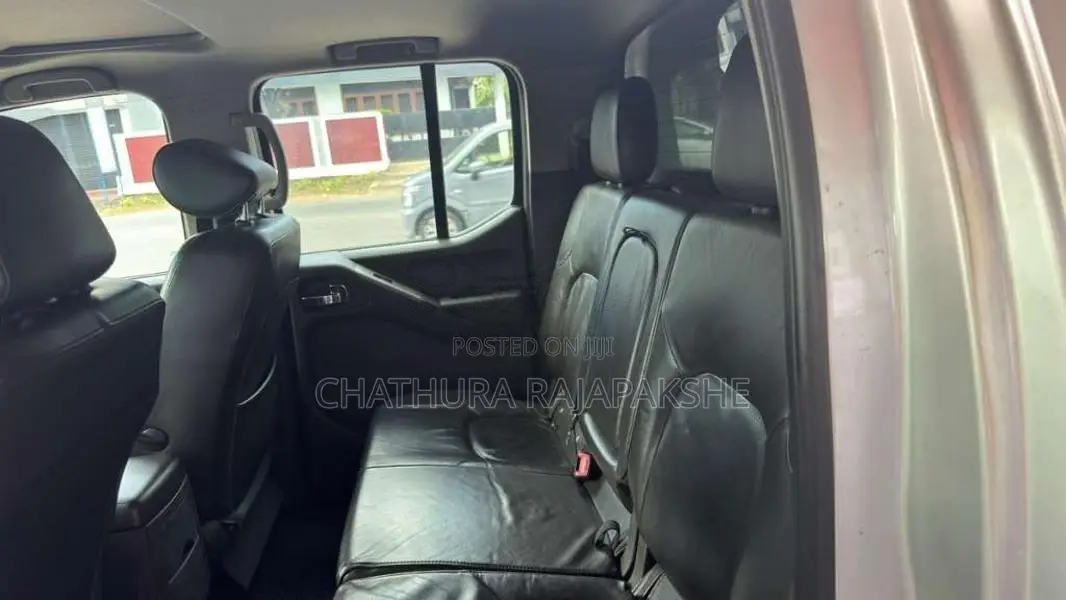 Nissan Navara Aventura 2008 Pickup (Used)