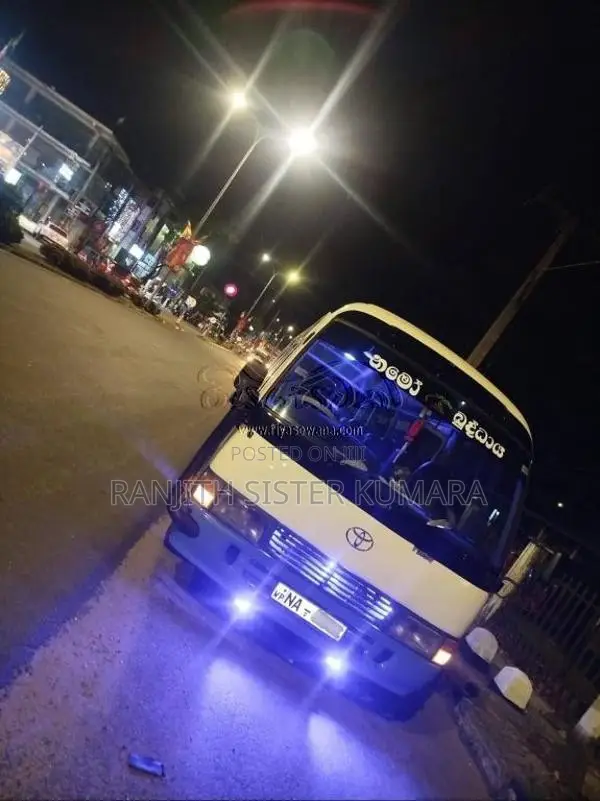 Toyota Coaster 2005 Bus (Used)