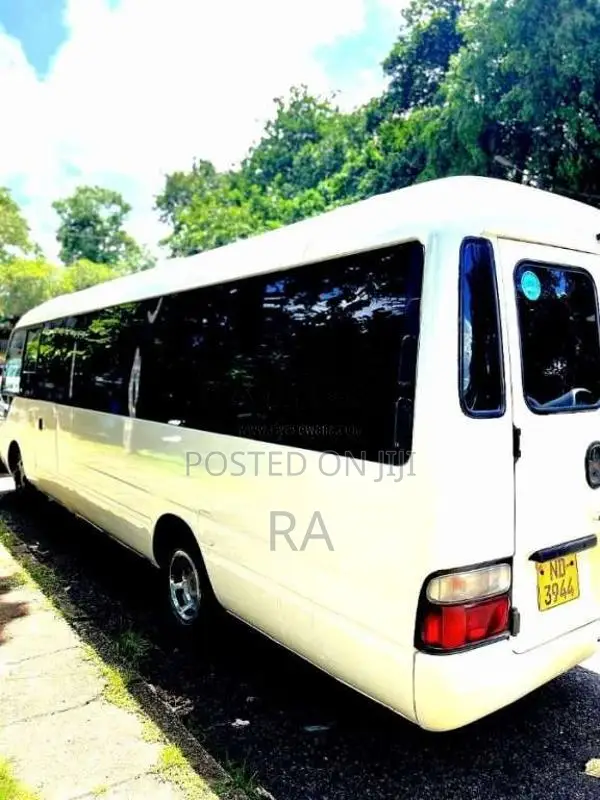 Toyota Coaster 2010 Bus (Used)