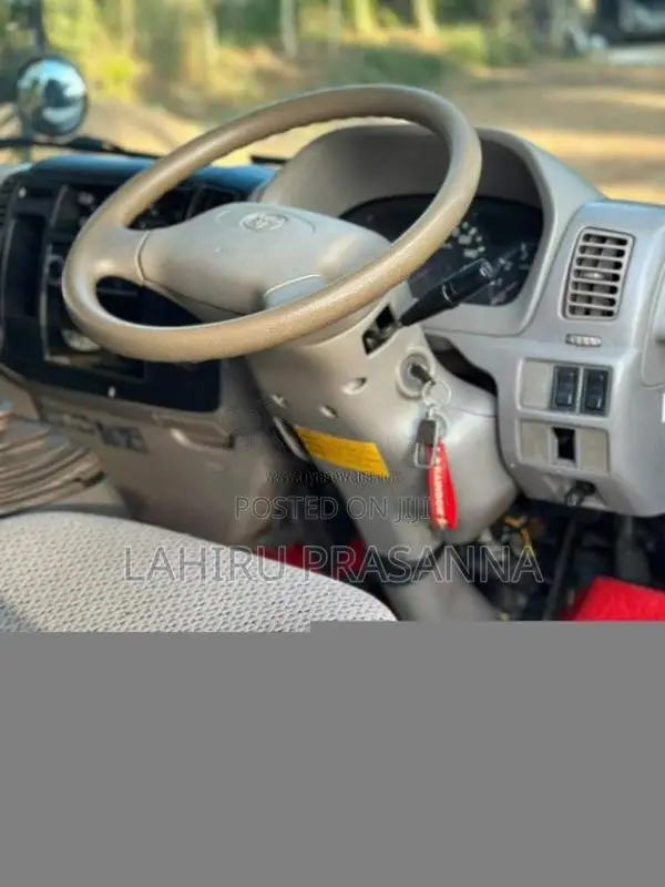 Toyota CrewCab 2007 Crew Cab (Used)