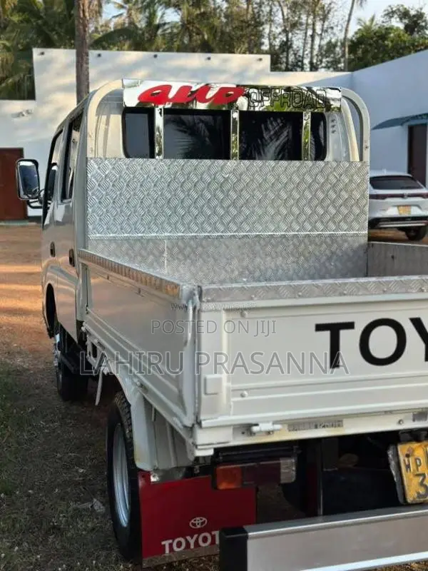Toyota CrewCab 2007 Crew Cab (Used)