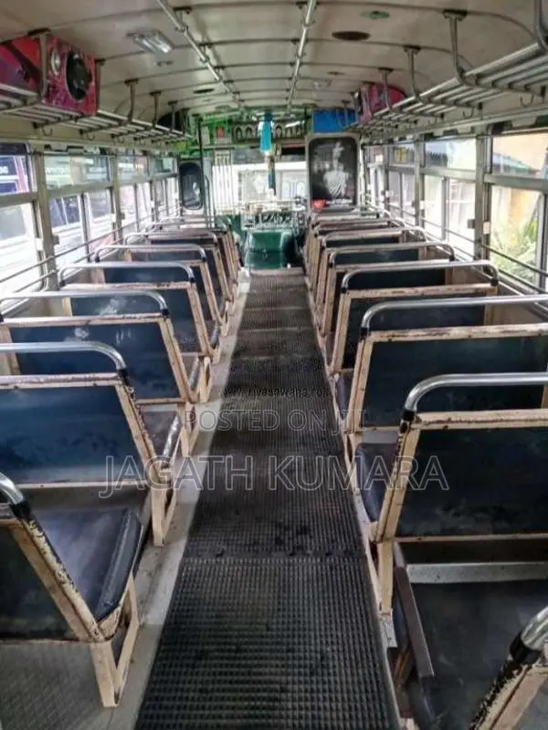 Ashok-Leyland Leyland 2006 Bus (Used)
