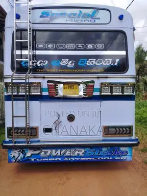 Ashok-Leyland Viking 2013 Bus (Used)