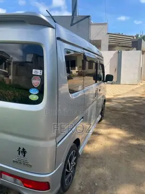 Suzuki Every Wagon 2016 Van (Used)