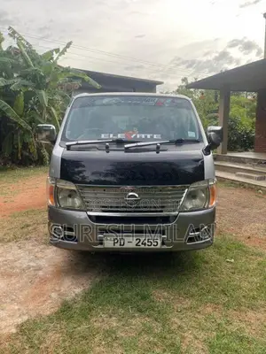 Nissan Caravan E25 2007 Van (Used)