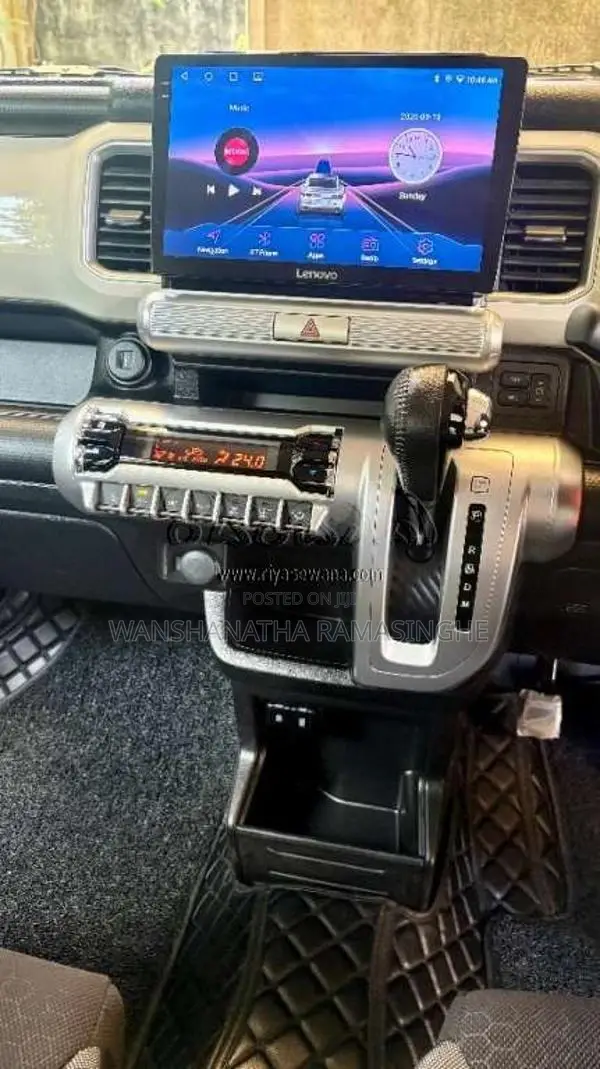 Suzuki Xbee 2024 SUV (Used)