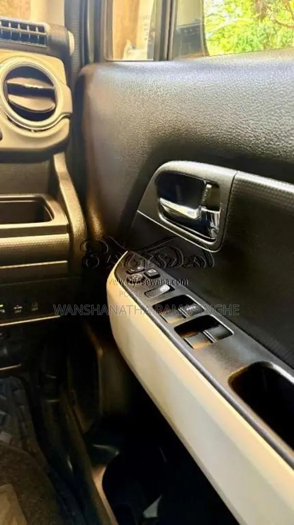 Suzuki Xbee 2024 SUV (Used)