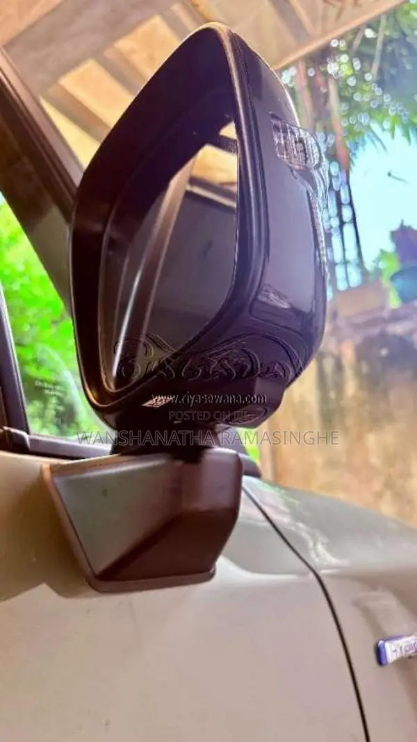 Suzuki Xbee 2024 SUV (Used)