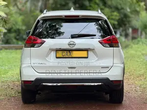 Nissan X-Trail 2017 SUV (Used)