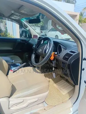 Toyota PRADO 150 2013 SUV (Used)