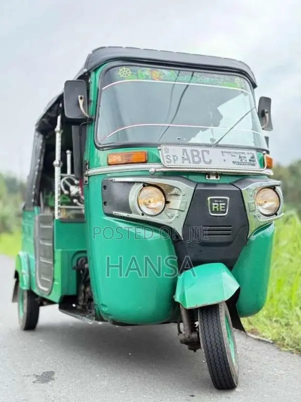 Bajaj RE 2015 Three Wheel (Used)