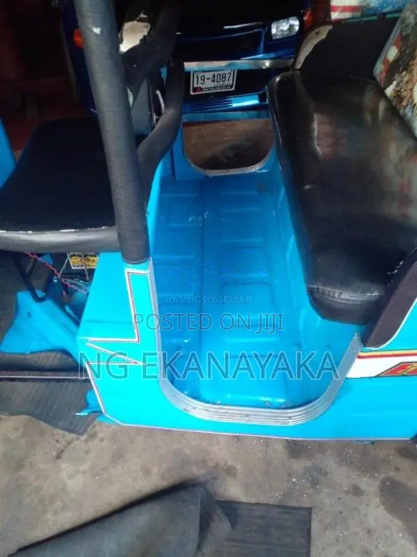 Bajaj RE 1983 Three Wheel Unregistered (Recondition)