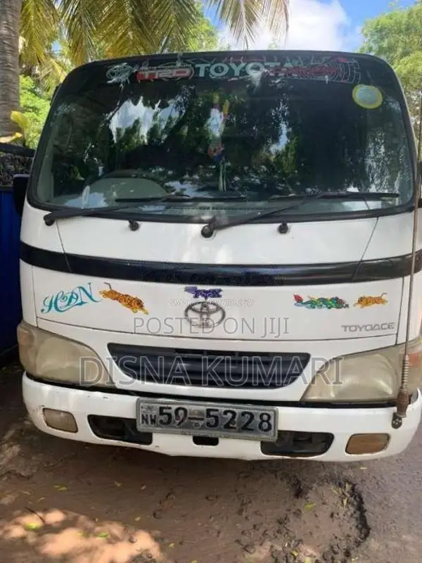 Toyota CrewCab 1997 Crew Cab (Used)