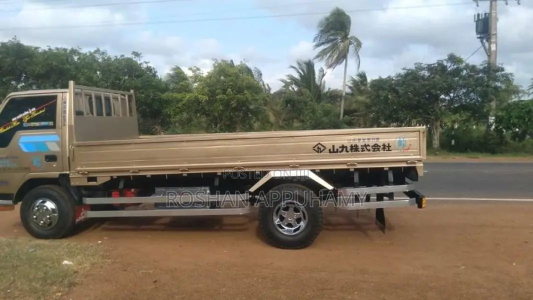 Mitsubishi Canter 1991 Lorry (Used)