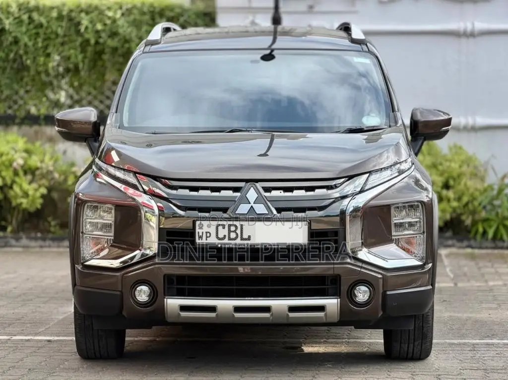 Mitsubishi Xpander Cross 2020 SUV (Used)