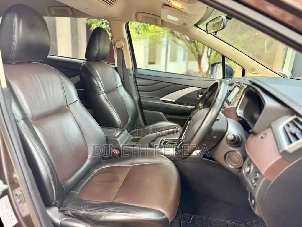 Mitsubishi Xpander Cross 2020 SUV (Used)