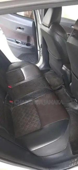 Toyota CHR 10 2018 SUV (Used)
