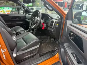 Mitsubishi Double Cab 2025 Pickup (Used)