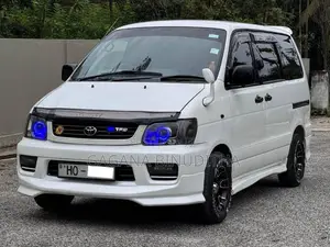 Toyota Townace Noah KR42 2000 Van (Used)