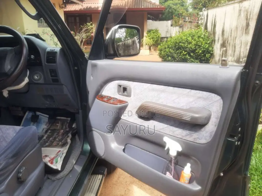 Toyota Prado 95 1996 SUV (Used)