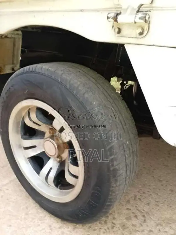 Toyota Townace 1996 Lorry (Used)