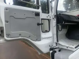 Ashok-Leyland 2516 2006 Lorry (Used)