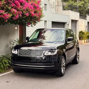 Range-Rover Vogue P400e SE 2018 SUV (Used)