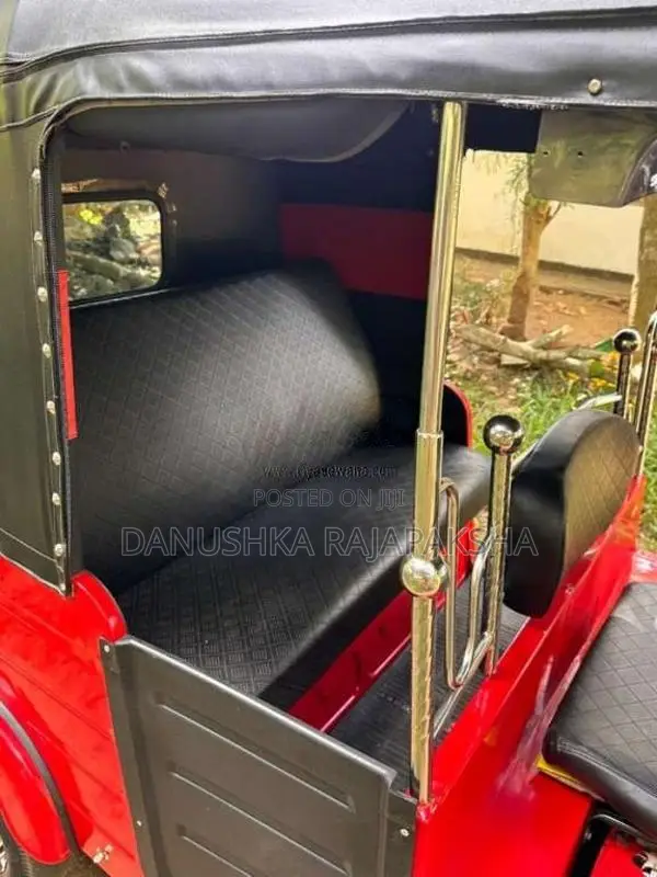 Bajaj RE 4 Stroke 2014 Three Wheel (Used)