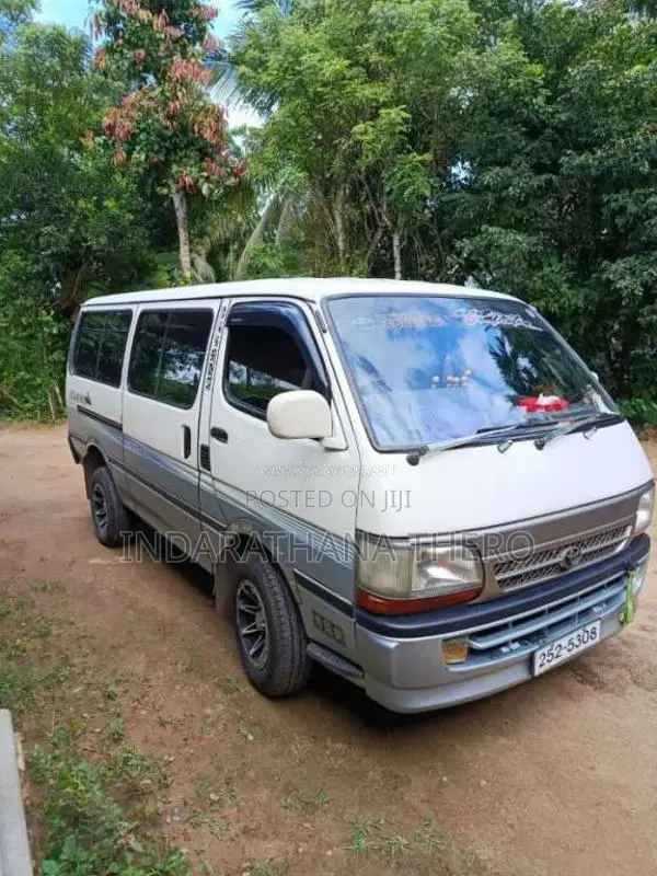 Toyota Hilux LH113 1994 Van (Used)