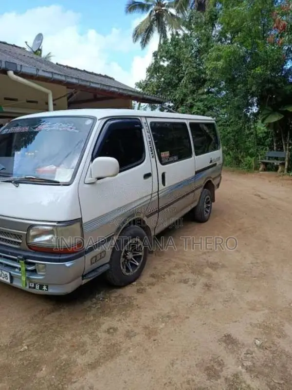 Toyota Hilux LH113 1994 Van (Used)