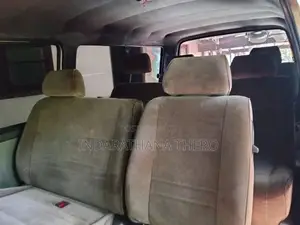Toyota Hilux LH113 1994 Van (Used)