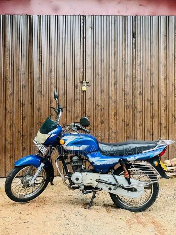 Bajaj CT-100 2007 Motorbike (Used)