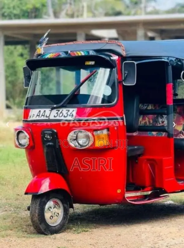 Bajaj RE 205 2013 Three Wheel (Used)