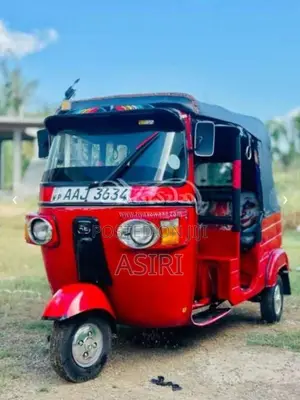 Bajaj RE 205 2013 Three Wheel (Used)