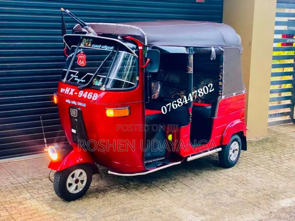 Bajaj 2 Stroke 2004 Three Wheel (Used)
