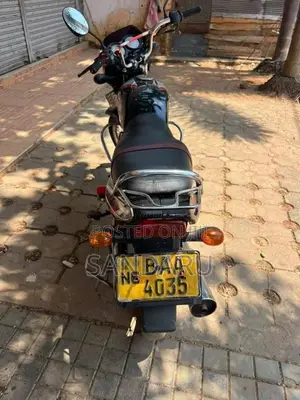 Bajaj CT-100 2013 Motorbike (Used)