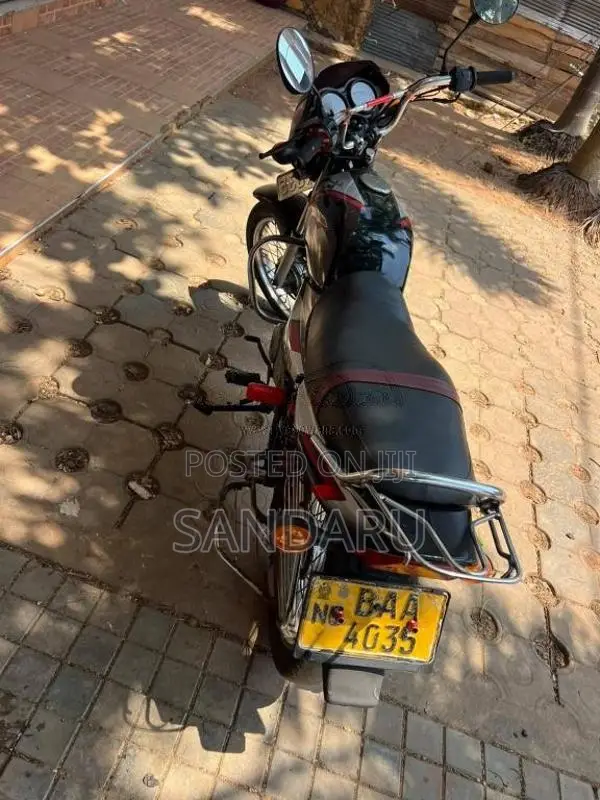 Bajaj CT-100 2013 Motorbike (Used)