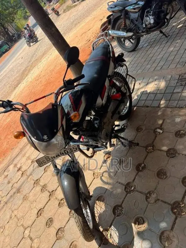 Bajaj CT-100 2013 Motorbike (Used)