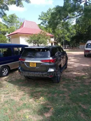 Toyota Fortuner 2018 SUV (Used)